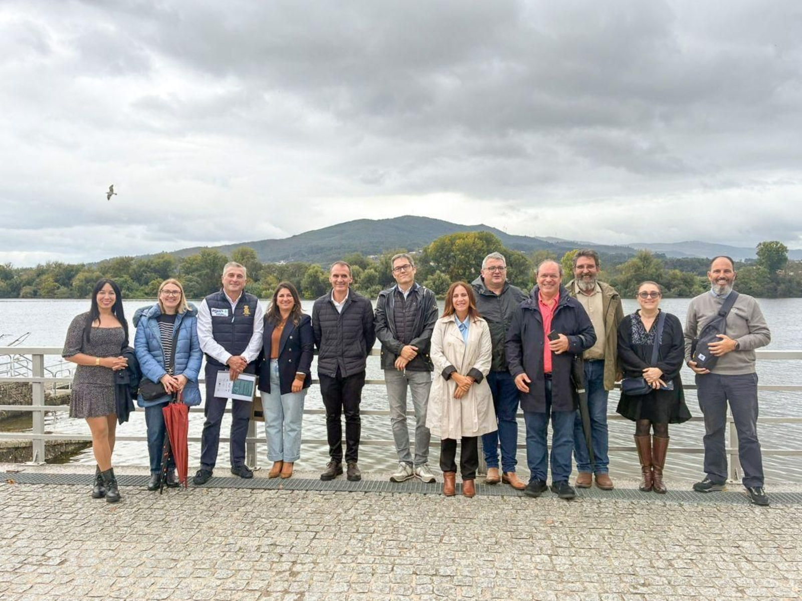 Los participantes en el encuentro visitaron ayer las instalaciones del Club Náutico de Tui.