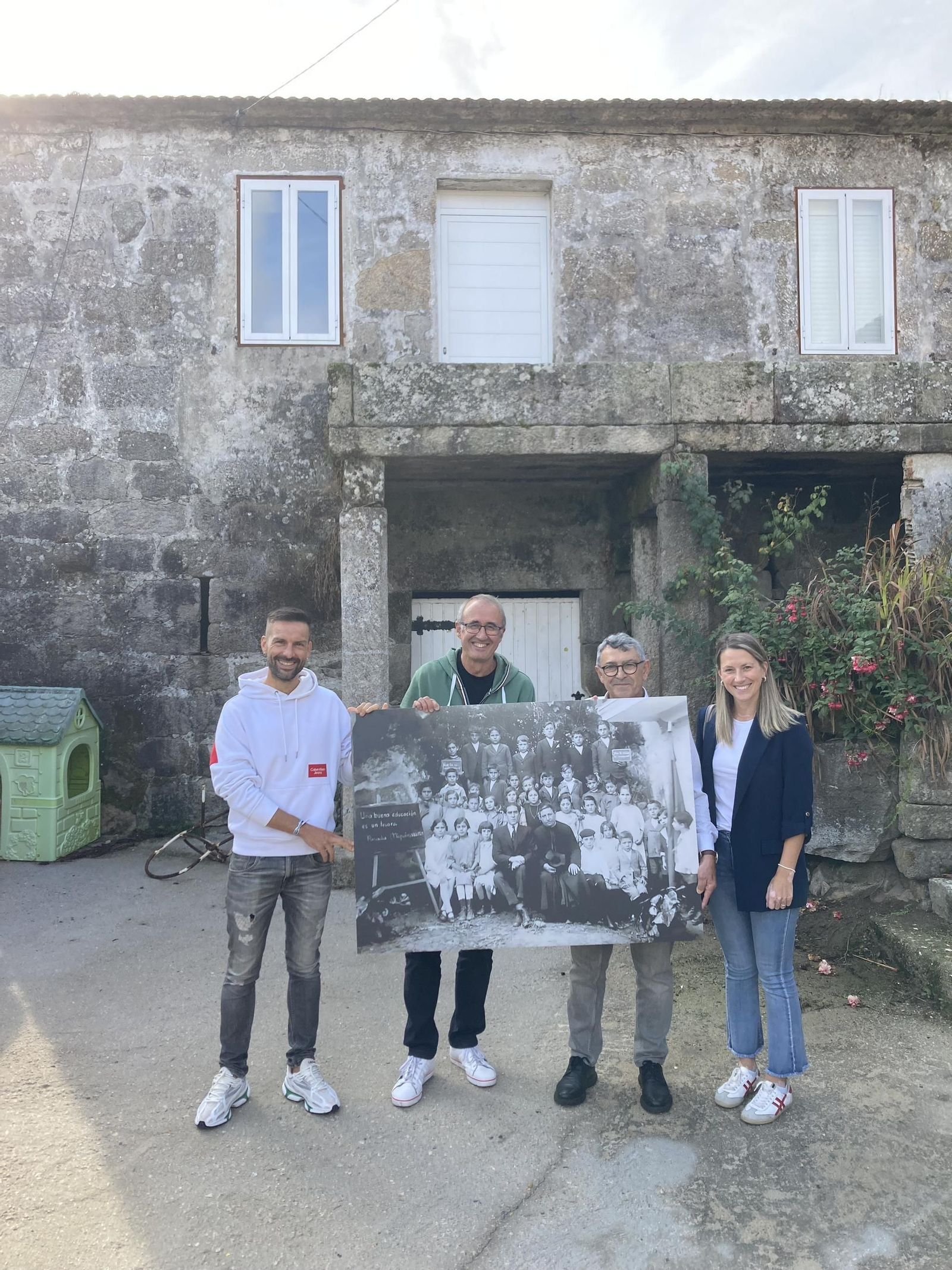 Roberto Garrido, Juan González, Juan Sánchez Pena y Estela Pérez.